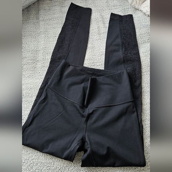 Nwot special edition embroidered wunder under high rise tights - Picture 6 of 7